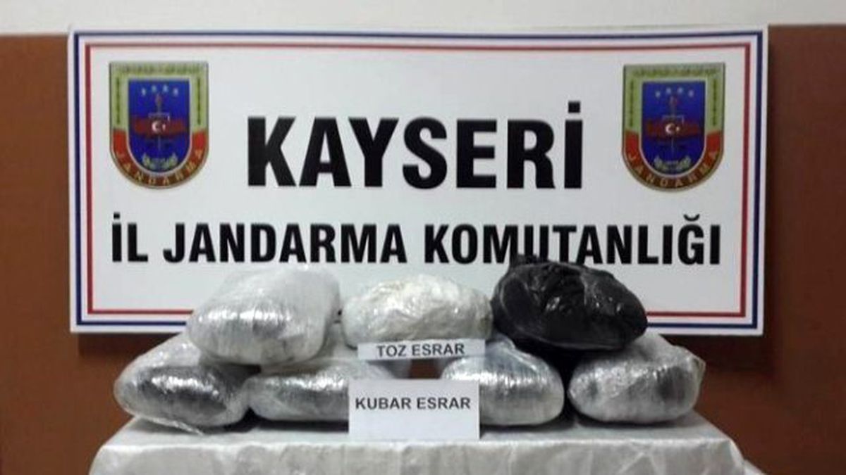 Trende Uyuşturucu Sevkıyatına Jandarma Engeli
