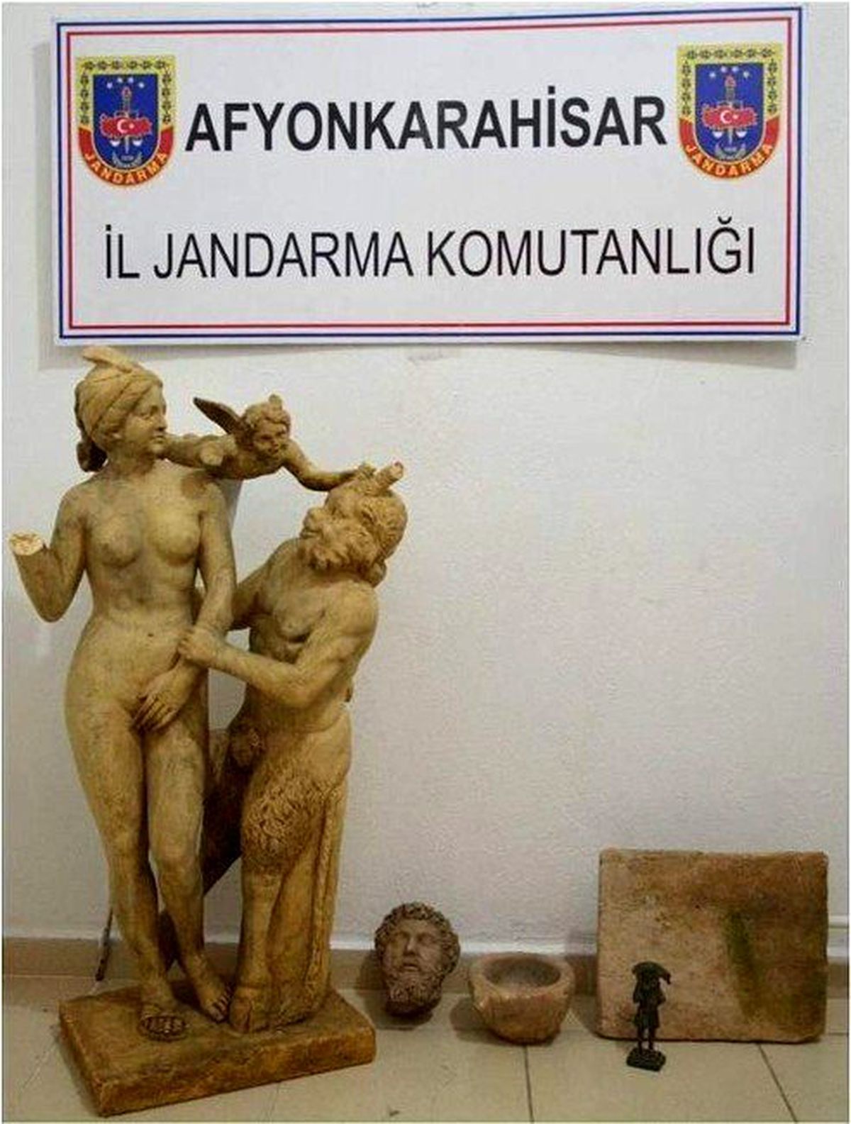 Afyonkarahisar Jandarmadan Tarihi Eser Operasyonu