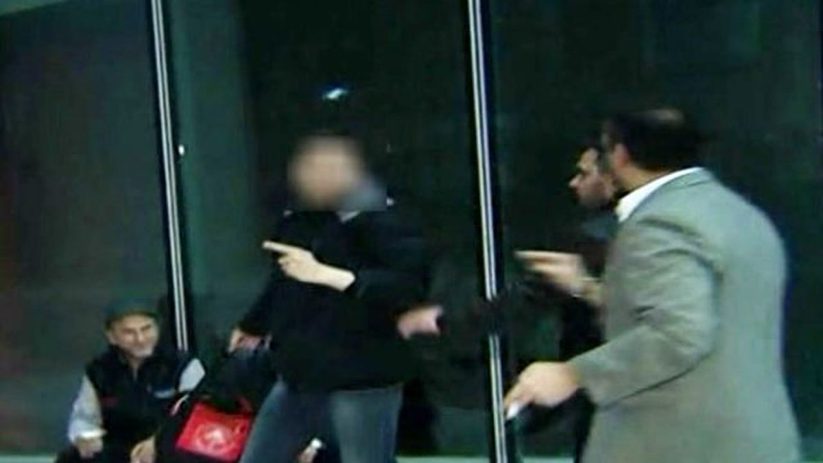 Ahmedinejad\'ın Programı Öncesi Şüpheli Paket Alarmı
