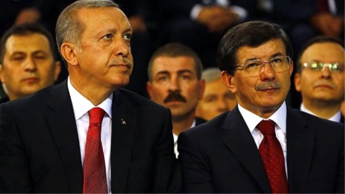 AK Partili 68 Vekil, 3 Dönem Kuralını Konuşmak İçin Saray'a Çıktı