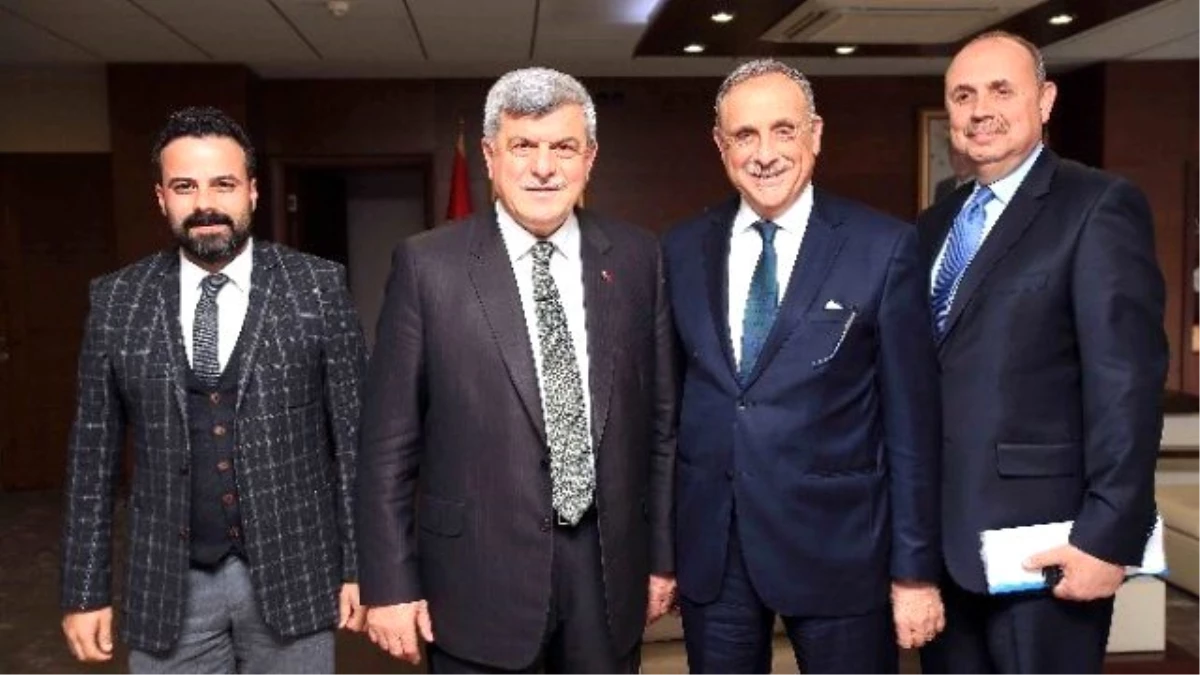 Başkan Karaosmanoğlu, Ödemiş Belediye Başkanını Konuk Etti