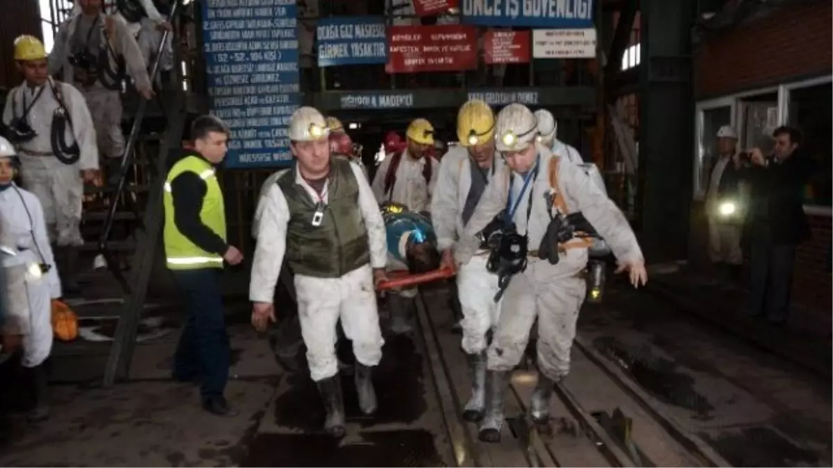 Maden Ocağı Tahliye Tatbikatı Gerçeğini Aratmadı