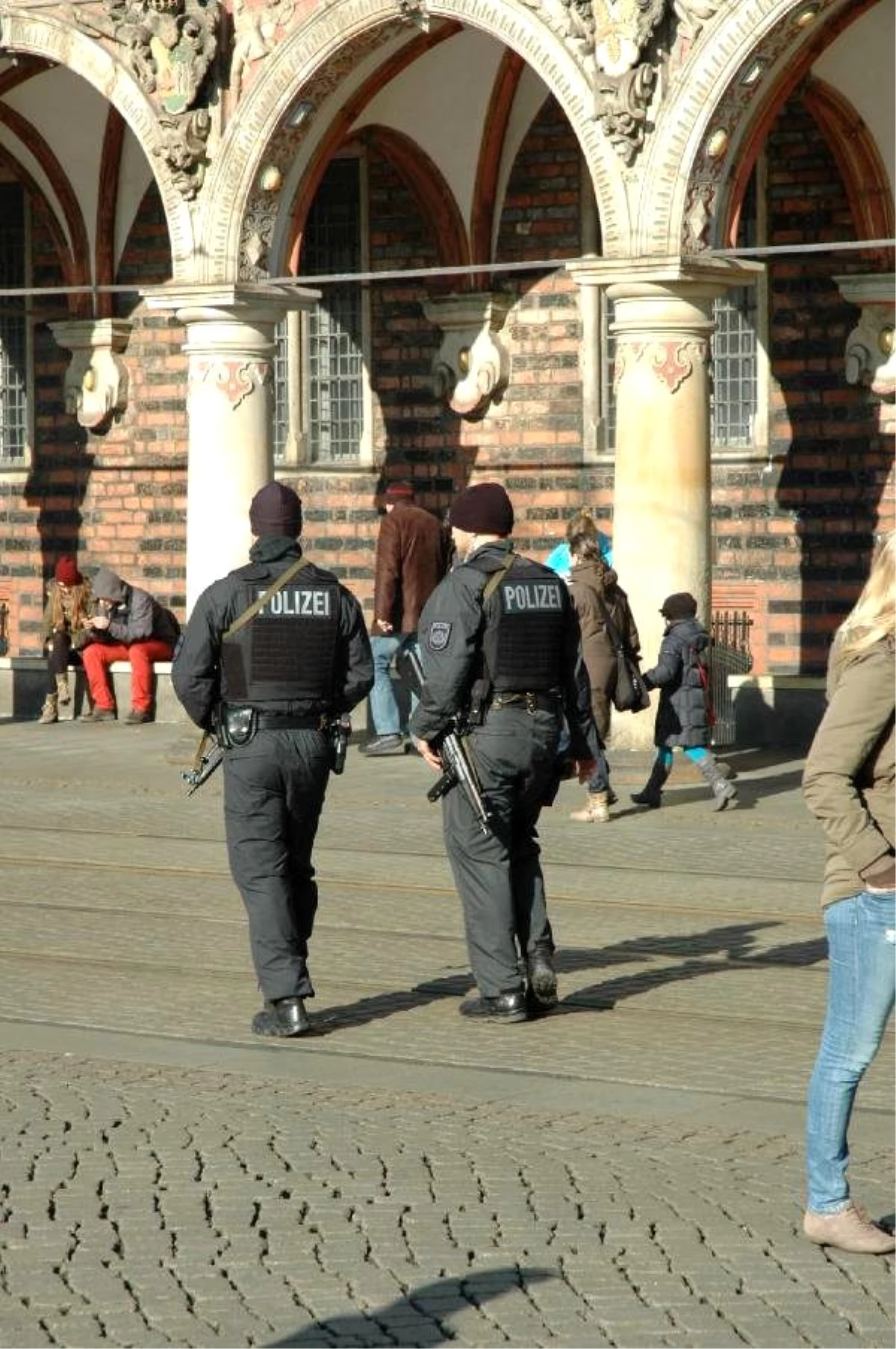 Almanya\'nın Bremen Kentinde Terör Alarmı Verildi