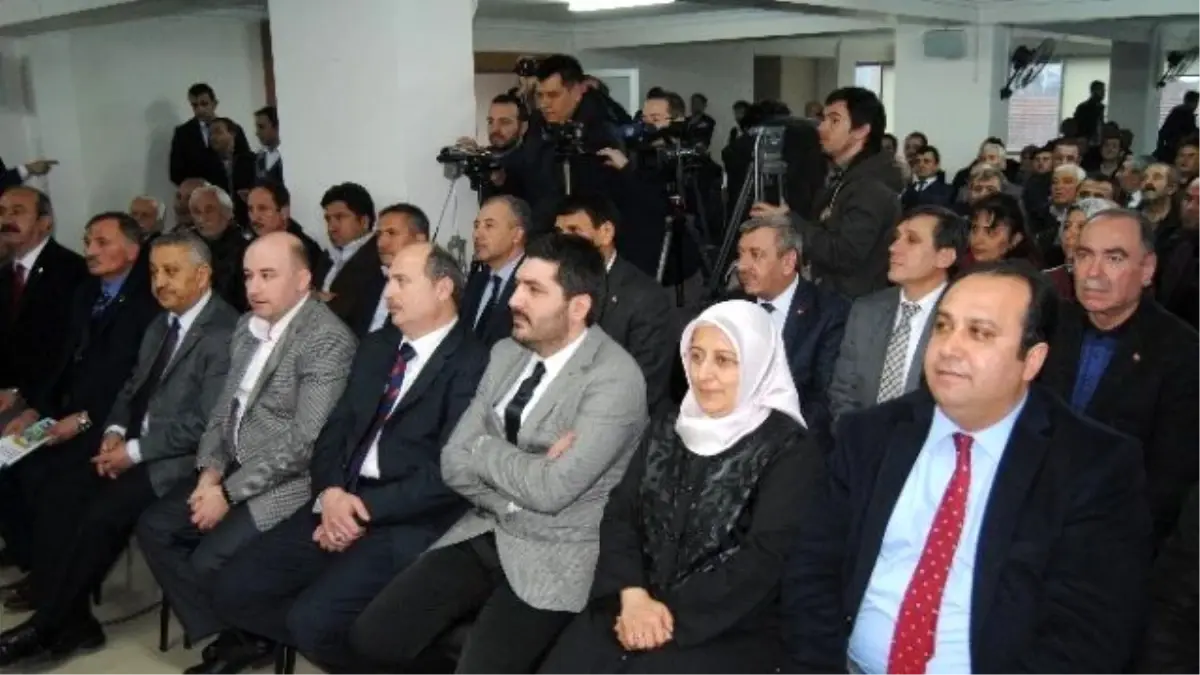 Bakan Eroğlu: 'Türkiye'yi Büyük Bir Beladan Kurtardık