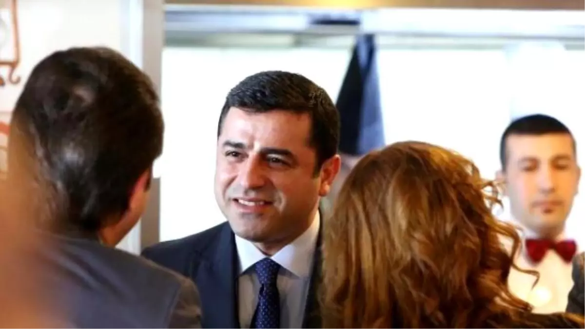 Demirtaş: Arınç\'ın Tahrikleriyle Bu İş Yürümüyor, Zorlanıyoruz