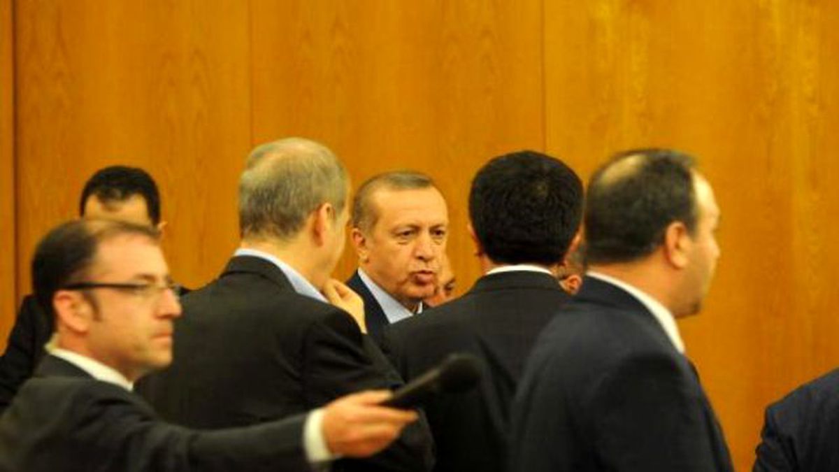 Erdoğan: (Silahsızlanma Çağrısı) Silahı Bırakması Gereken Bölücü Terör Örgütünün Mensuplarıdır