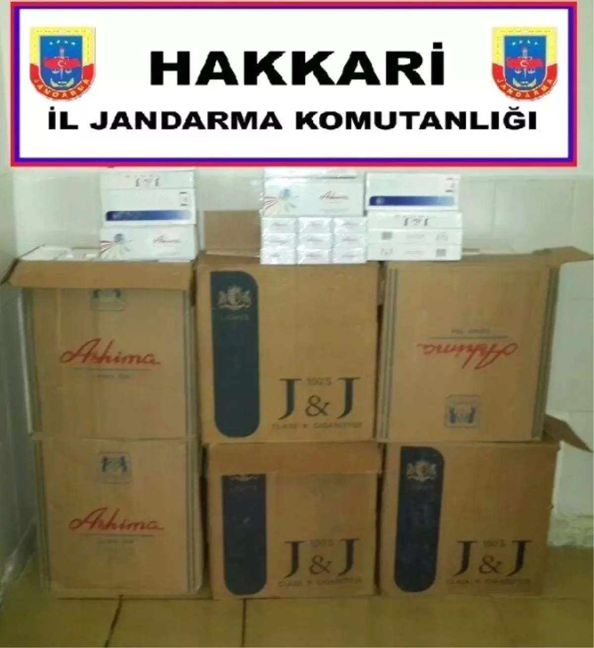 Hakkari\'de Kaçak Çay ve Sigara Operasyonu