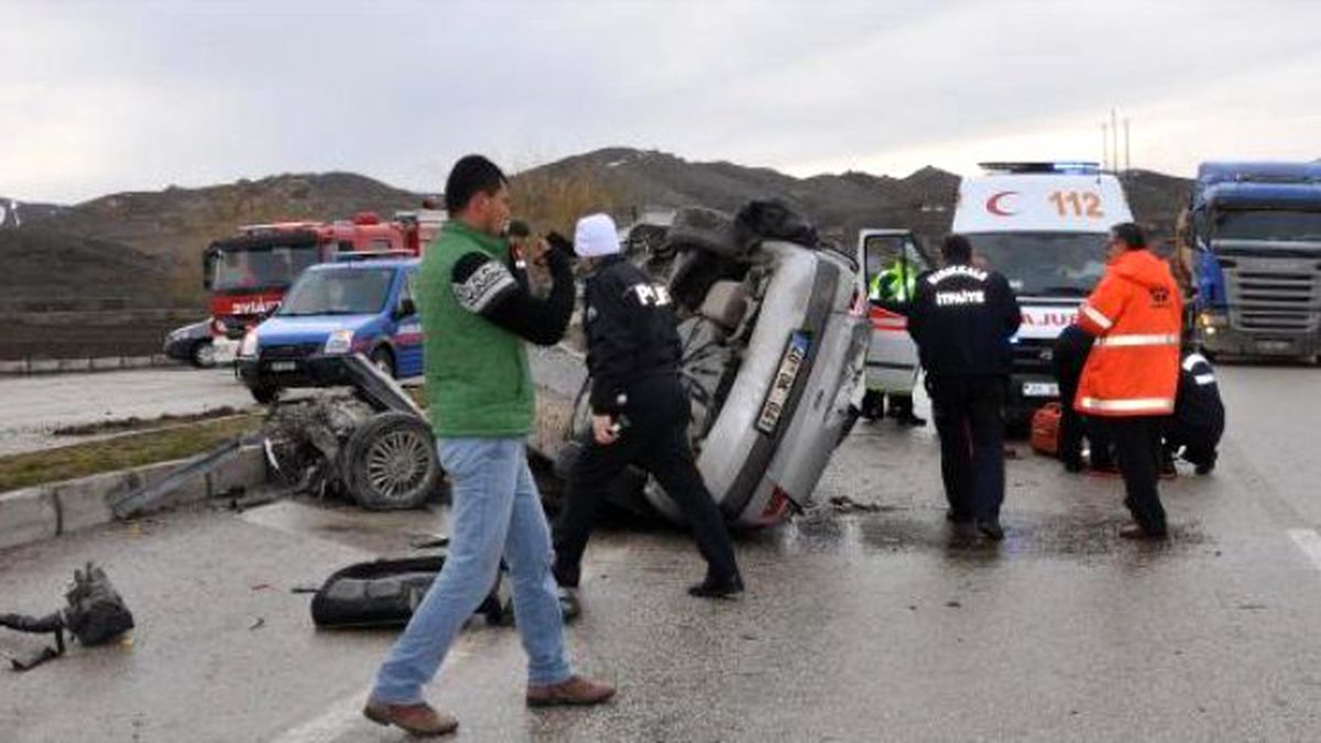 Kırıkkale \'De Kaza: 4 Yaralı