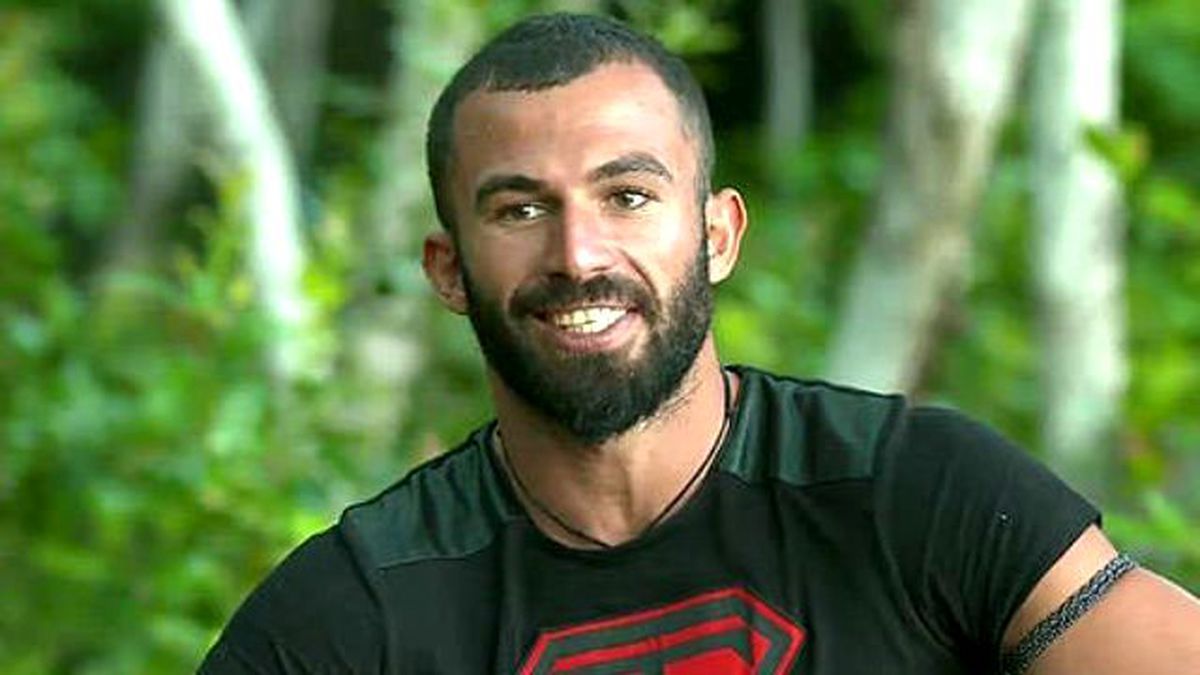 Turabi\'den O İsme Olay Sözler