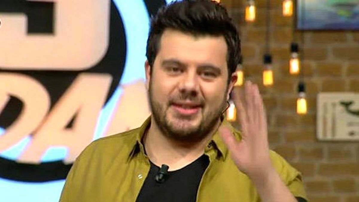 3 Adam Canlı Yayında Dominik\'e Bağlanacak