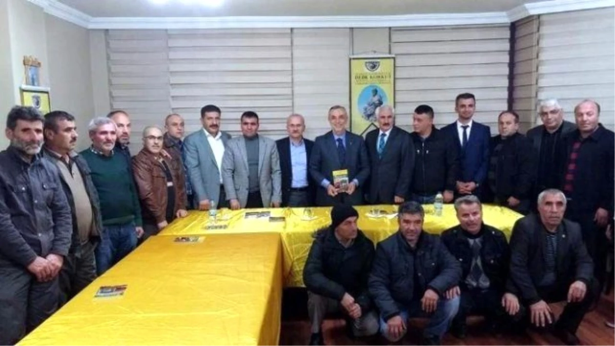 AK Parti Trabzon Milletvekili Aday Adayı Aykan, Bayburtlular Derneğini Ziyaret Etti