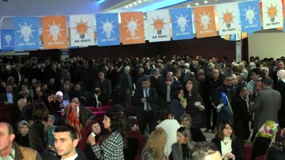 AK Parti Yozgat\'ta Temayül Yoklaması Yaptı