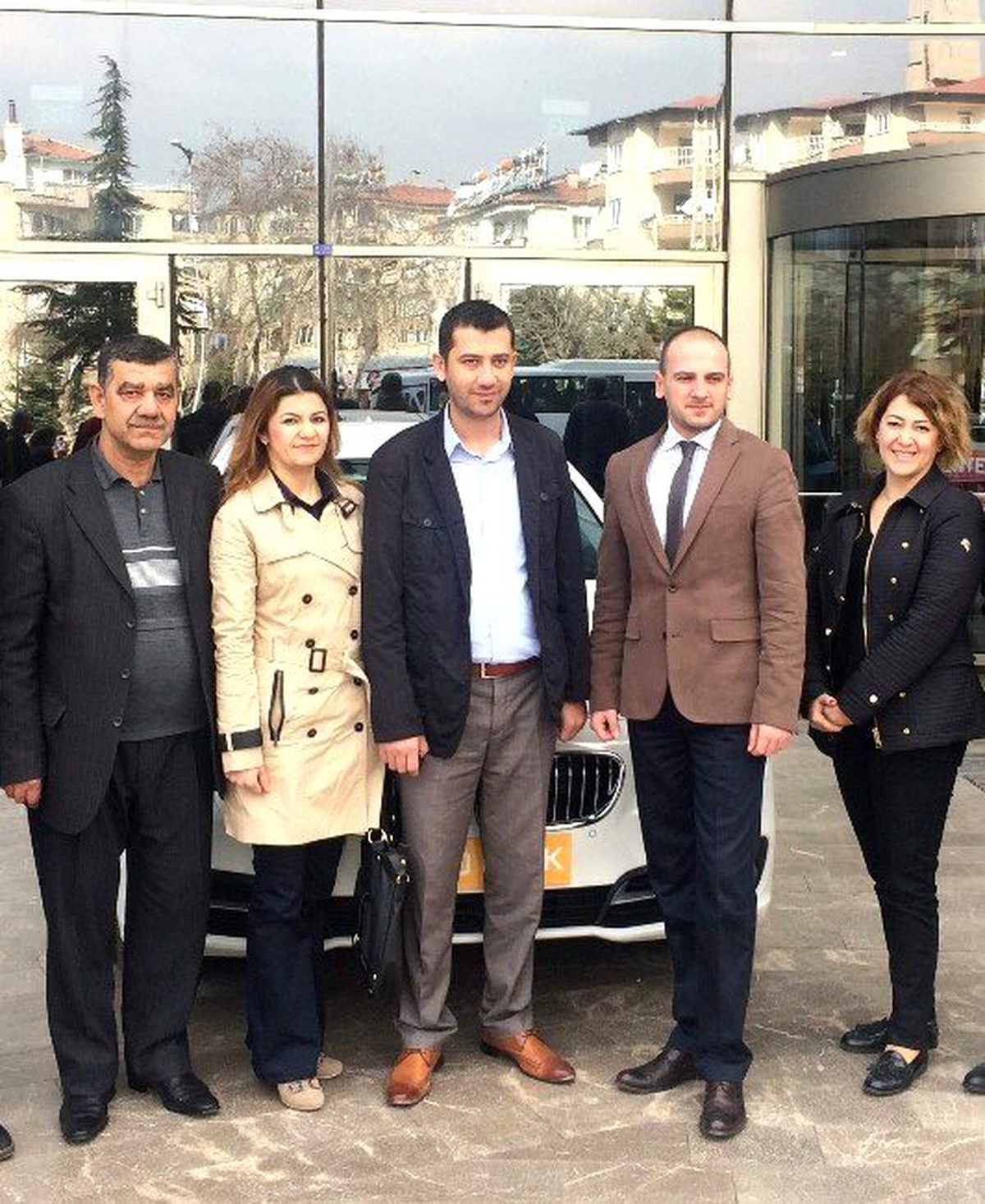 Alışveriş Merkezinden Talihli Müşteriye Bmw 5.20i