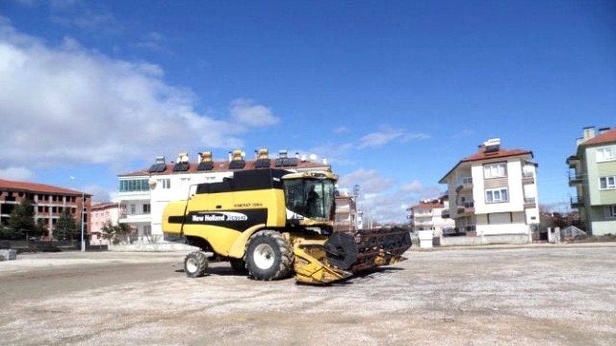 Biçerdöver Operatörleri, Biçerdöver Başında Uygulama Yaptı