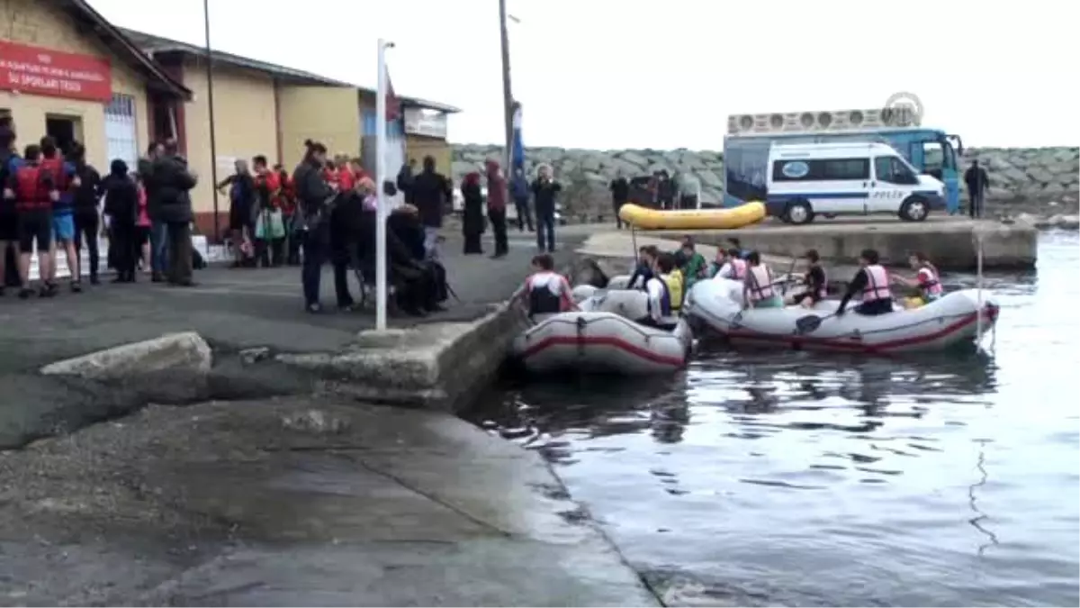 Denizde Rafting Yarışması Yapıldı