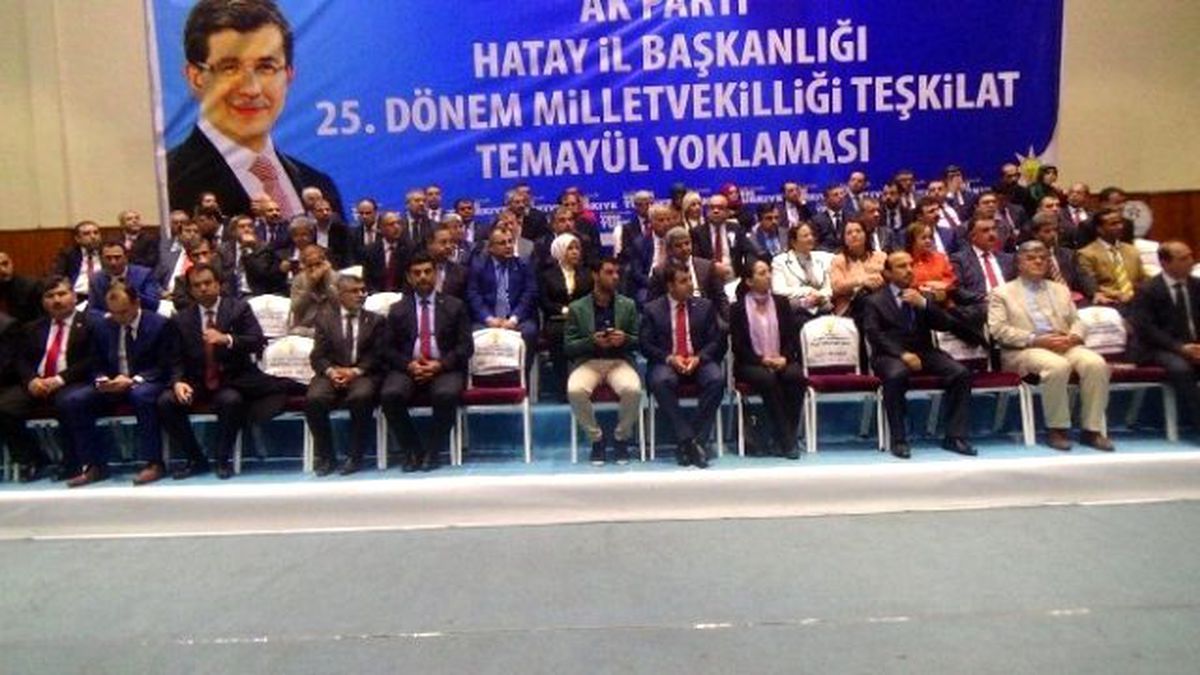 Hatay\'da AK Parti Temayül Yoklaması Yaptı
