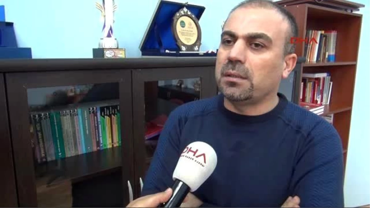 İzmir Prof. Dr. Yıldız, "Bina Yenilemekle, Gardiyanlarla Bu Olmaz"