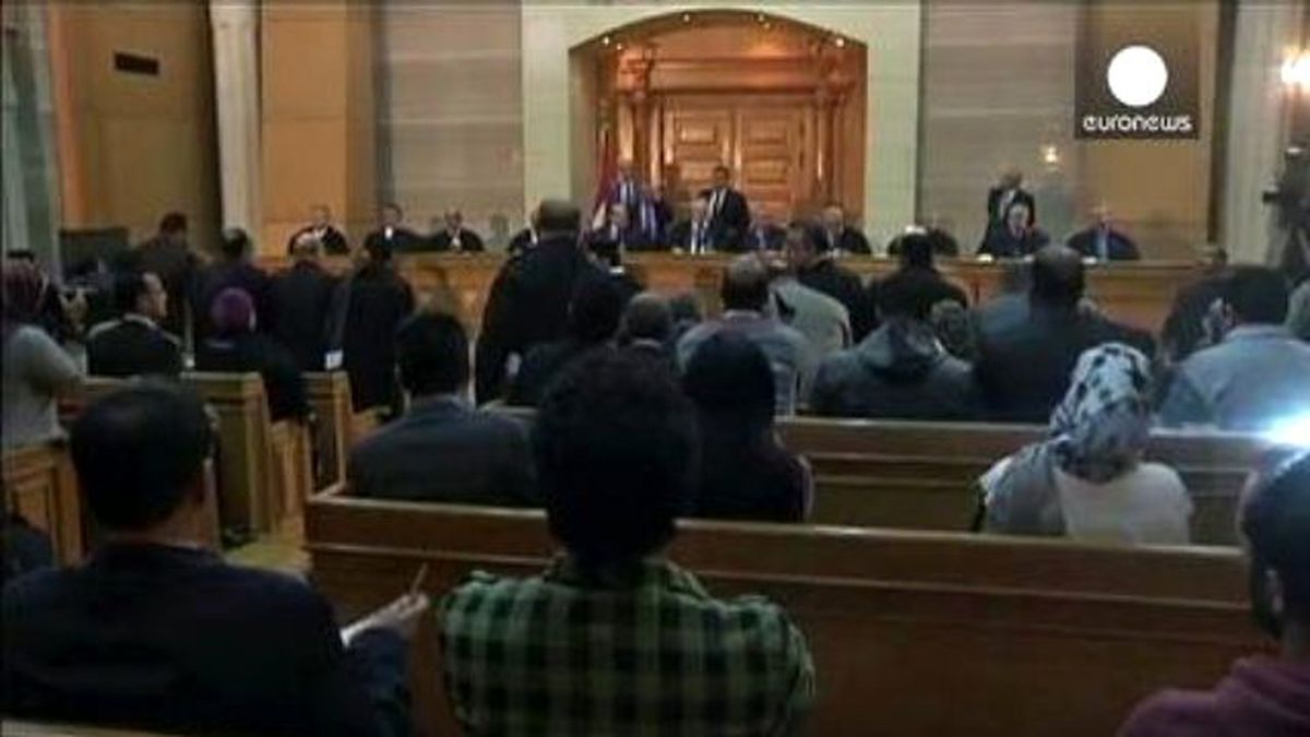 Mısır\'da Seçimler Ertelendi