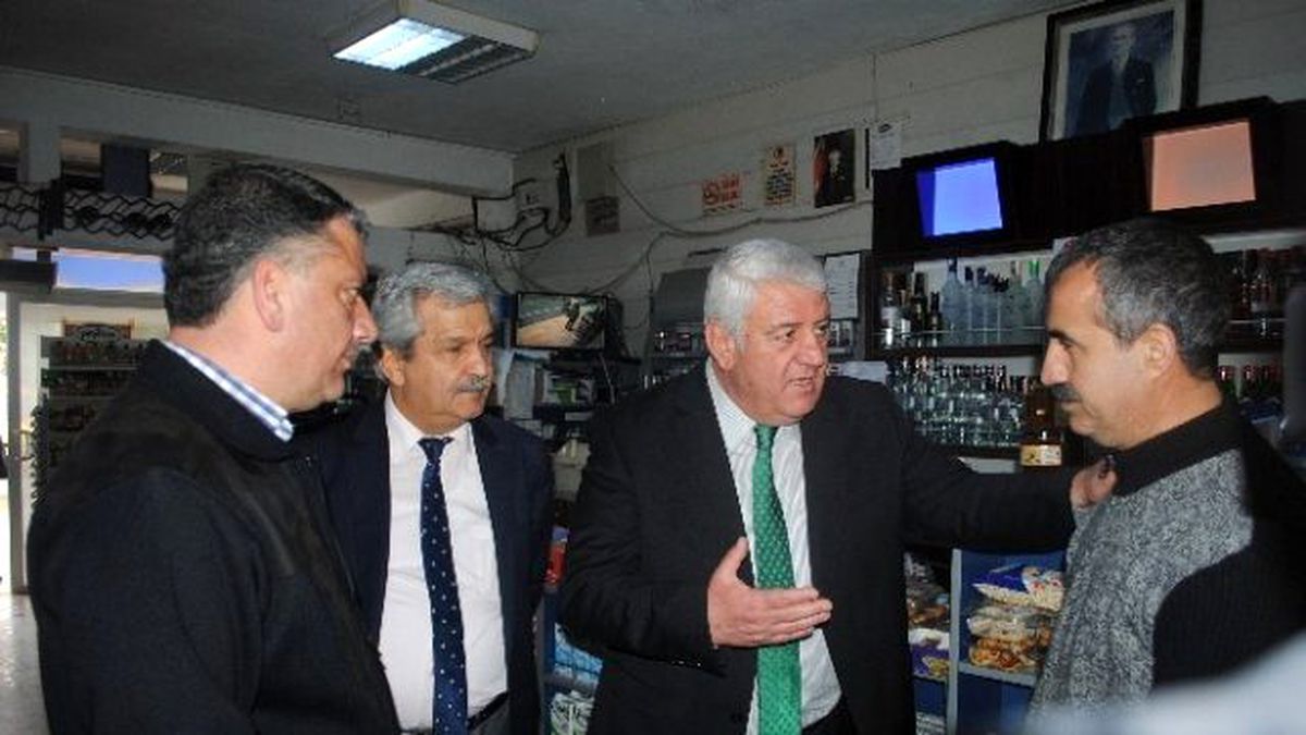 Mutlu\'dan Çeşmeli Esnafa Destek Sözü