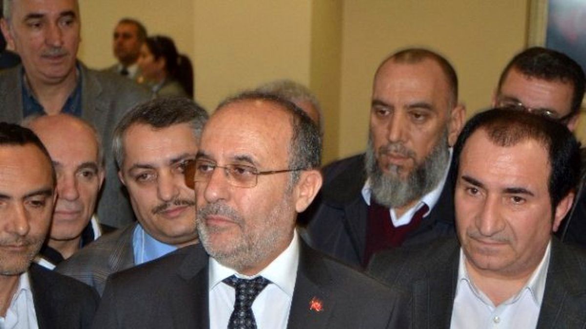 Salih Kapusuz, Öcalan\'ın Çağrısını Değerlendirdi