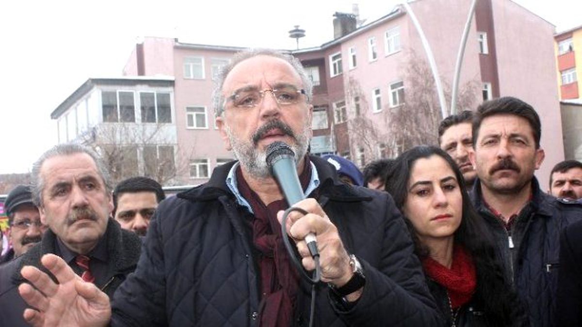 Sırrı Sakık\'tan Hükümete Çağrı