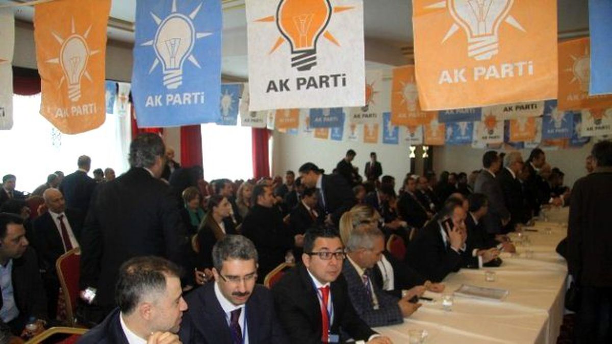 Süleyman Soylu, Paralel Yapı ve Şah Fırat Operasyonunu Eleştirenlere Yüklendi
