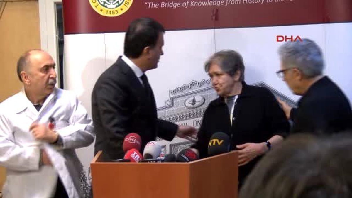 Yaşar Kemal\'in Ölümüyle İlgili Hastanede Açıklama