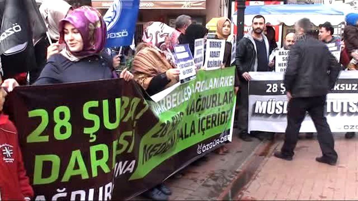 28 Şubat\'ın 18\'inci Yılı