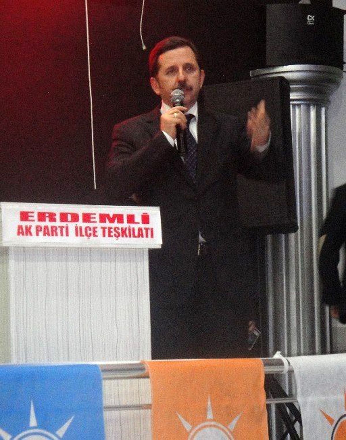 AK Parti Aday Adayı Haddat; "Özgecan\'a Yapılan İnsanlık Suçudur"