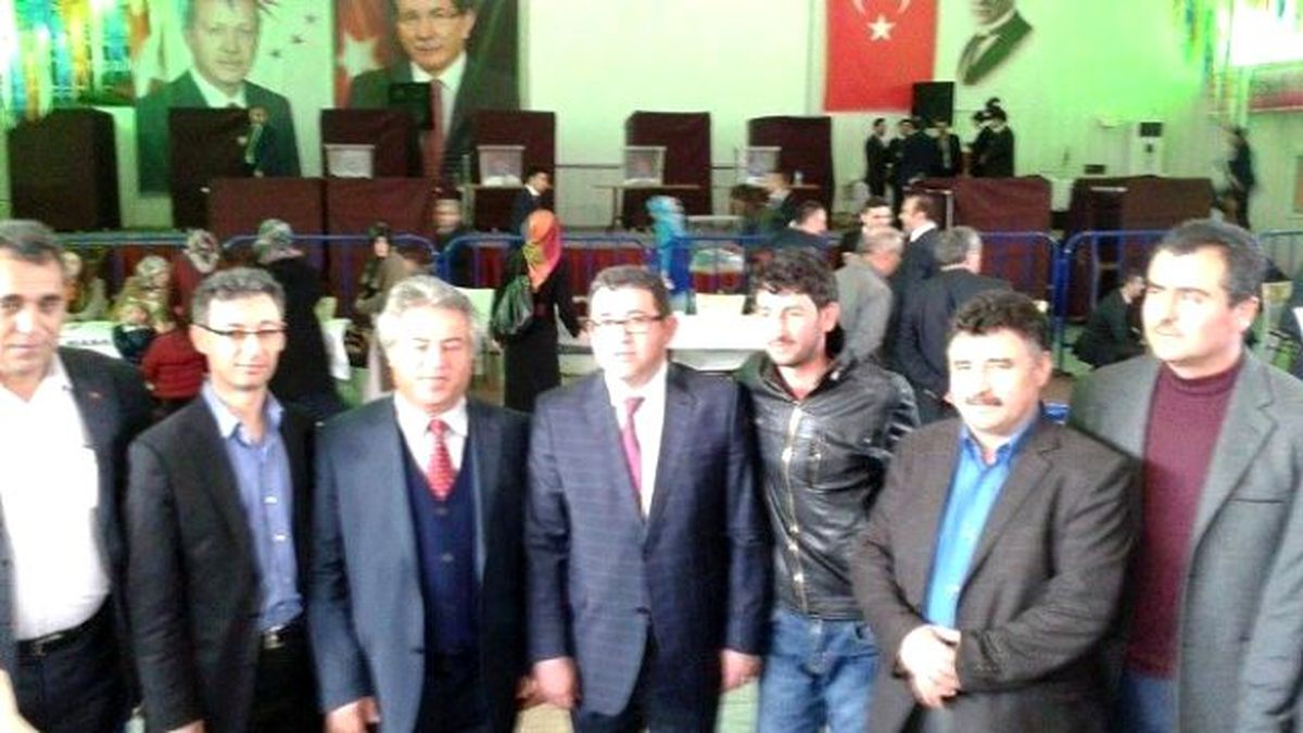 AK Parti Aday Adayı Latif Ağır\'a Destek