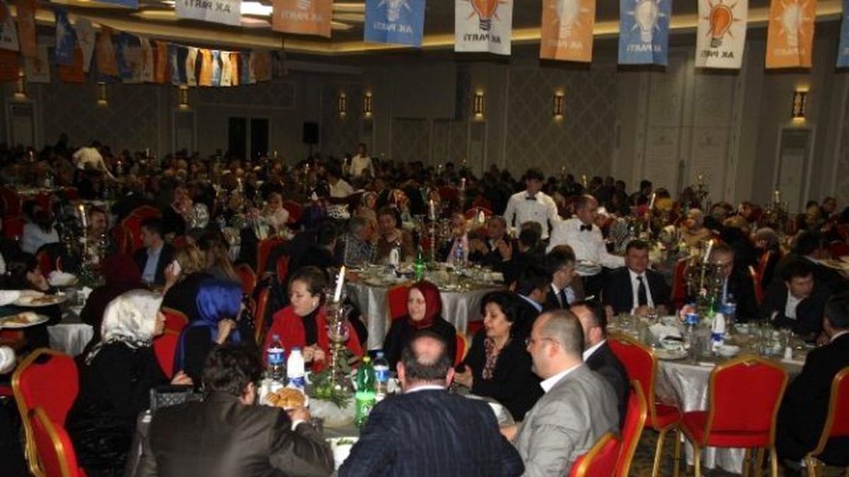 AK Parti Aday Adayları İnegöl Teşkilatına Tanıtıldı