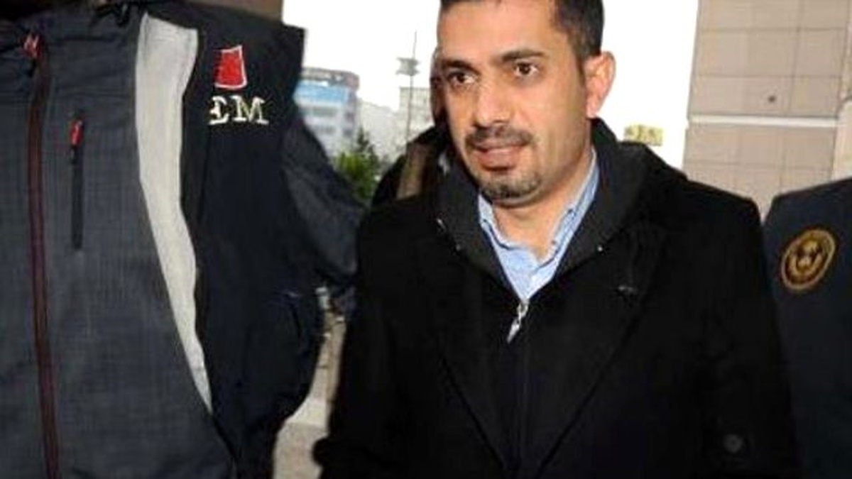 Balyoz Davasında Kumpas İddialarına İlişkin Soruşturmada Gözaltına Alınan Gazeteci Mehmet Baransu,...