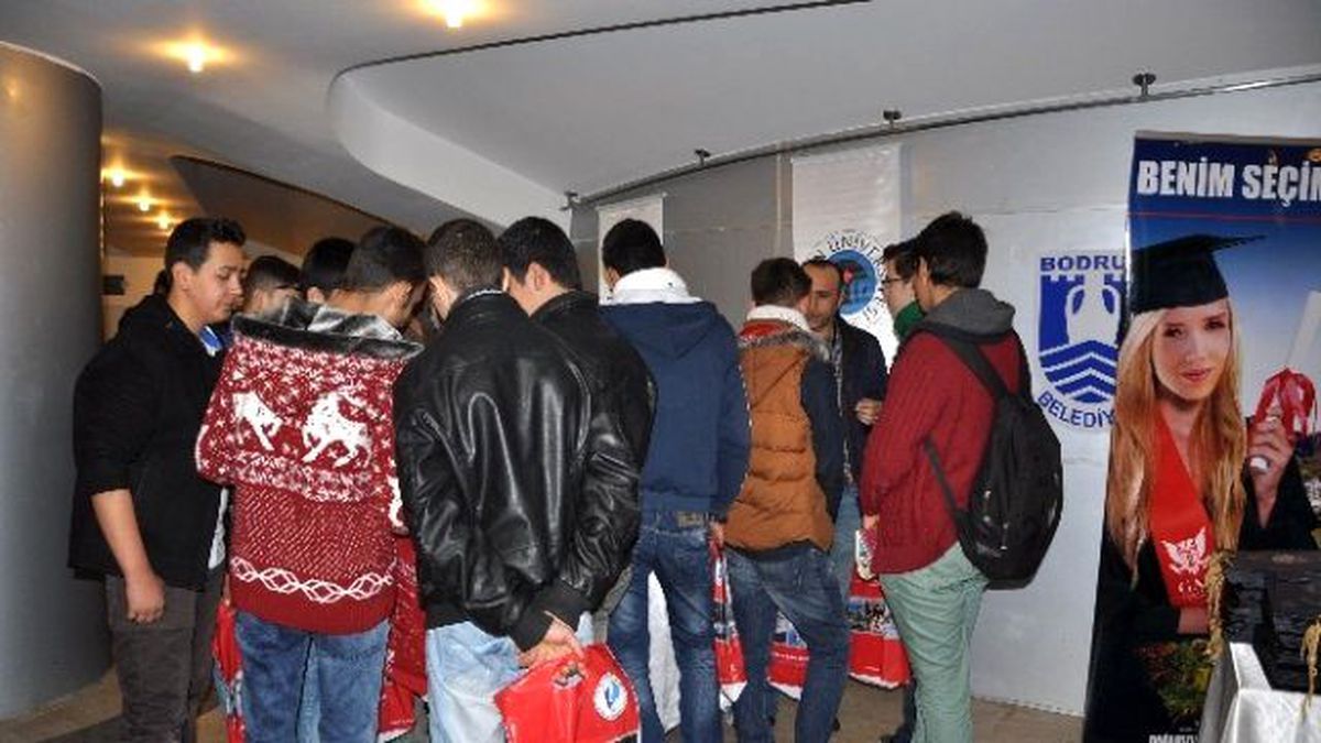 Batman Üniversitesi Tanıtım Fuardaydı