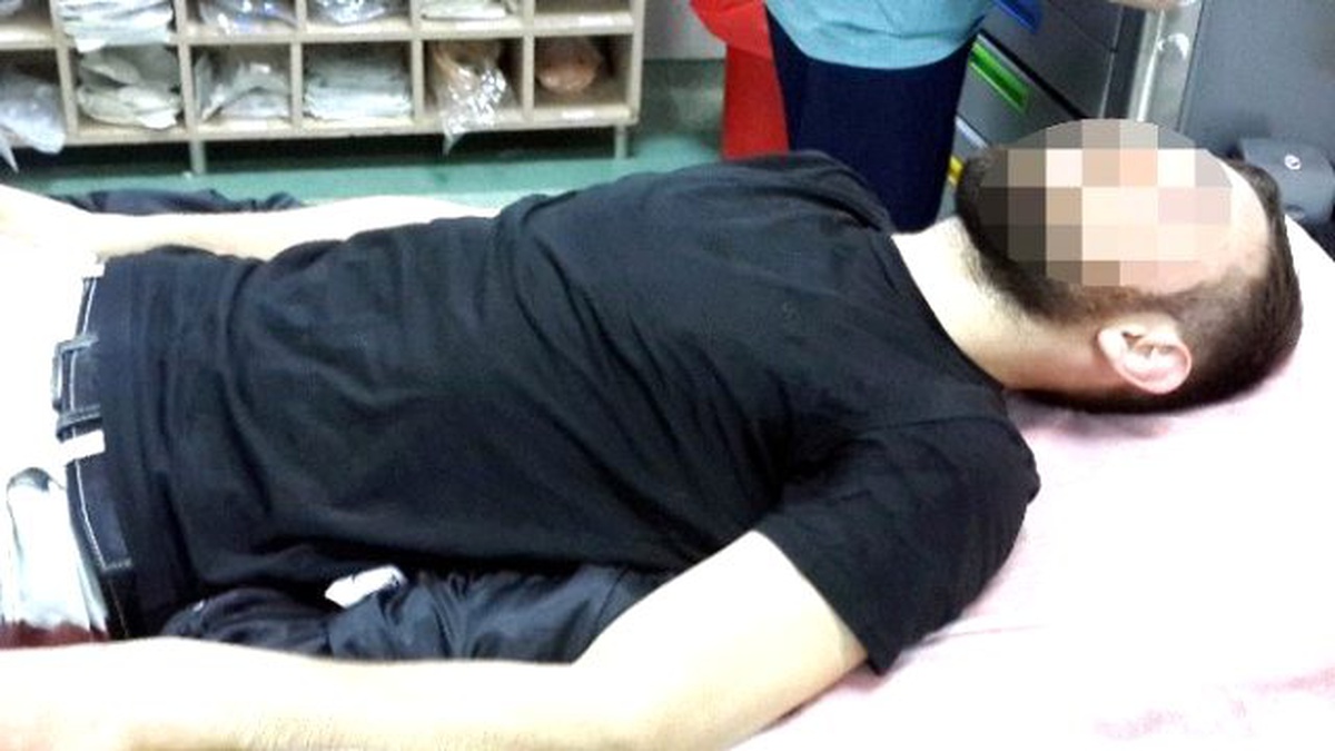 Bıçaklanan Genç Hastaneye Giderken Kaza Yaptı