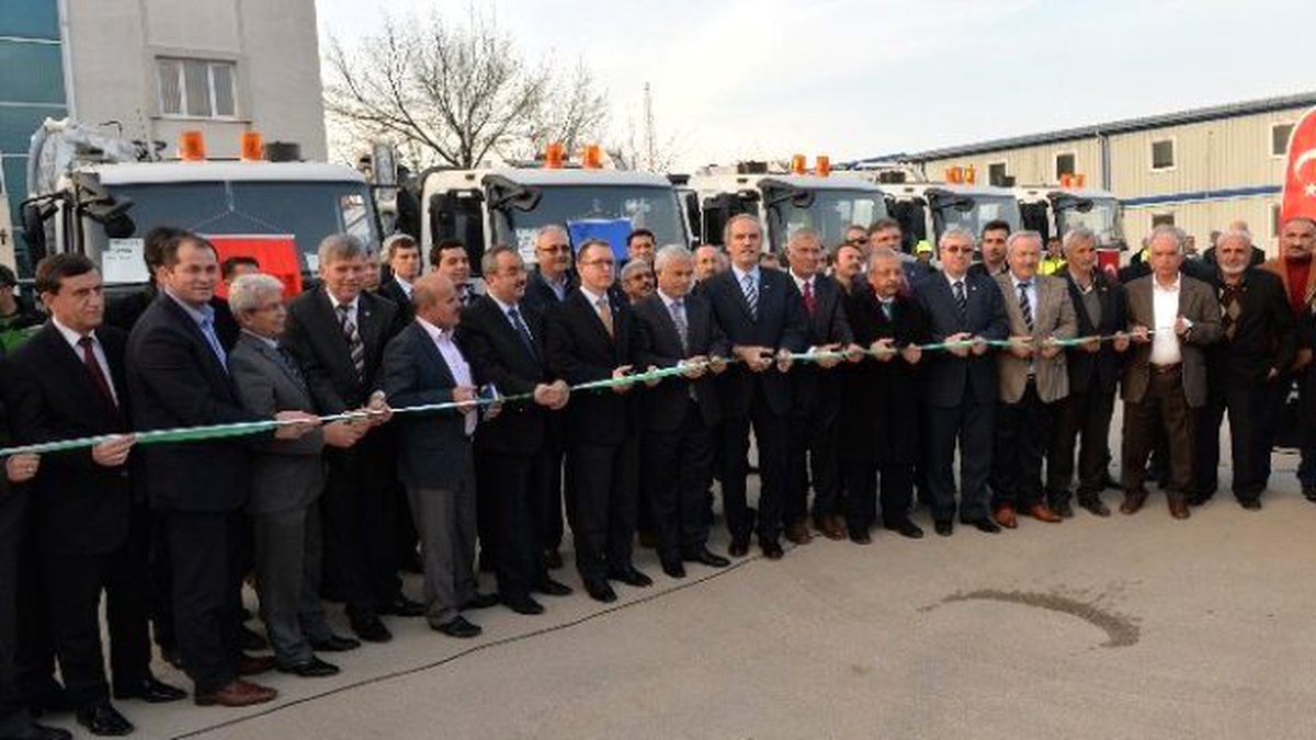 Büşükşehirin Hizmet Ağıyla Birlikte Araç Filosu da Genişliyor