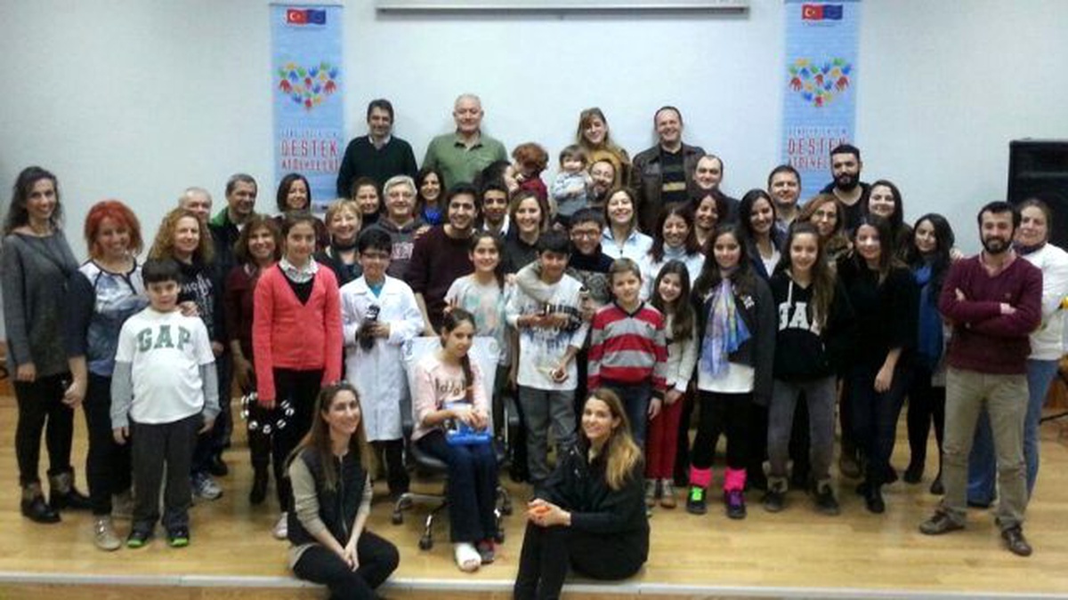 Çılgınlar Ve Mavişehir Rotary Kulübü Buluşması