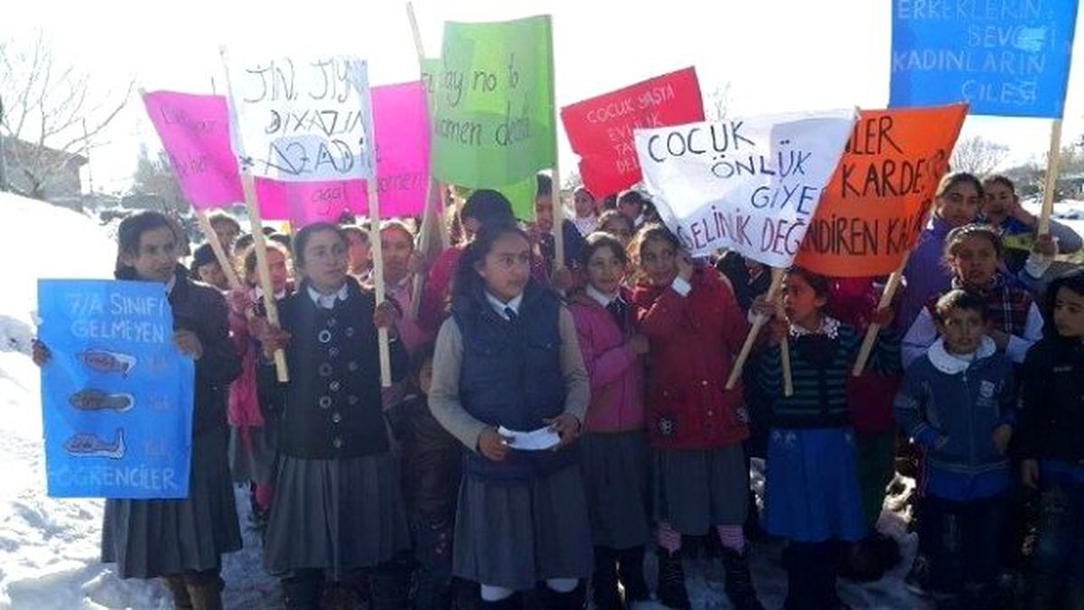 Derinöz Kadın ve Çocuk Hakları İçin Eylemde