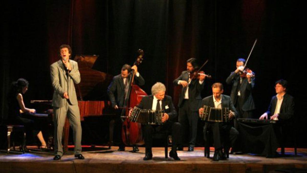 Dünyaca Ünlü Tango Orkestrası Bursa\'ya Geliyor