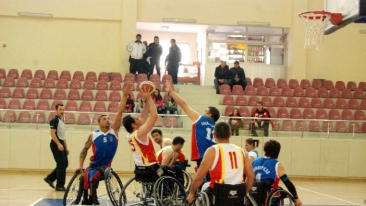 Engelli Basketbolcular Play-off\'u Garantiledi