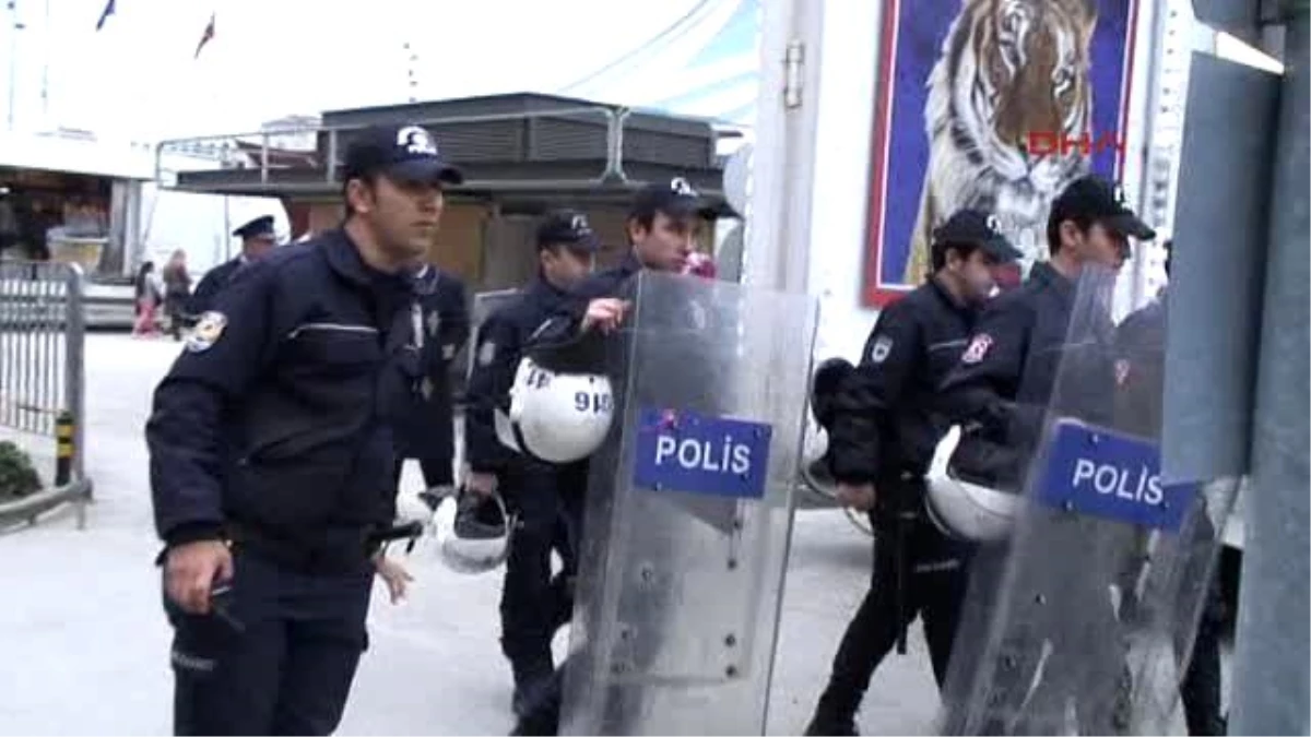 Gebze Hayvan Hakları Savunucularından Sirk Protestosu