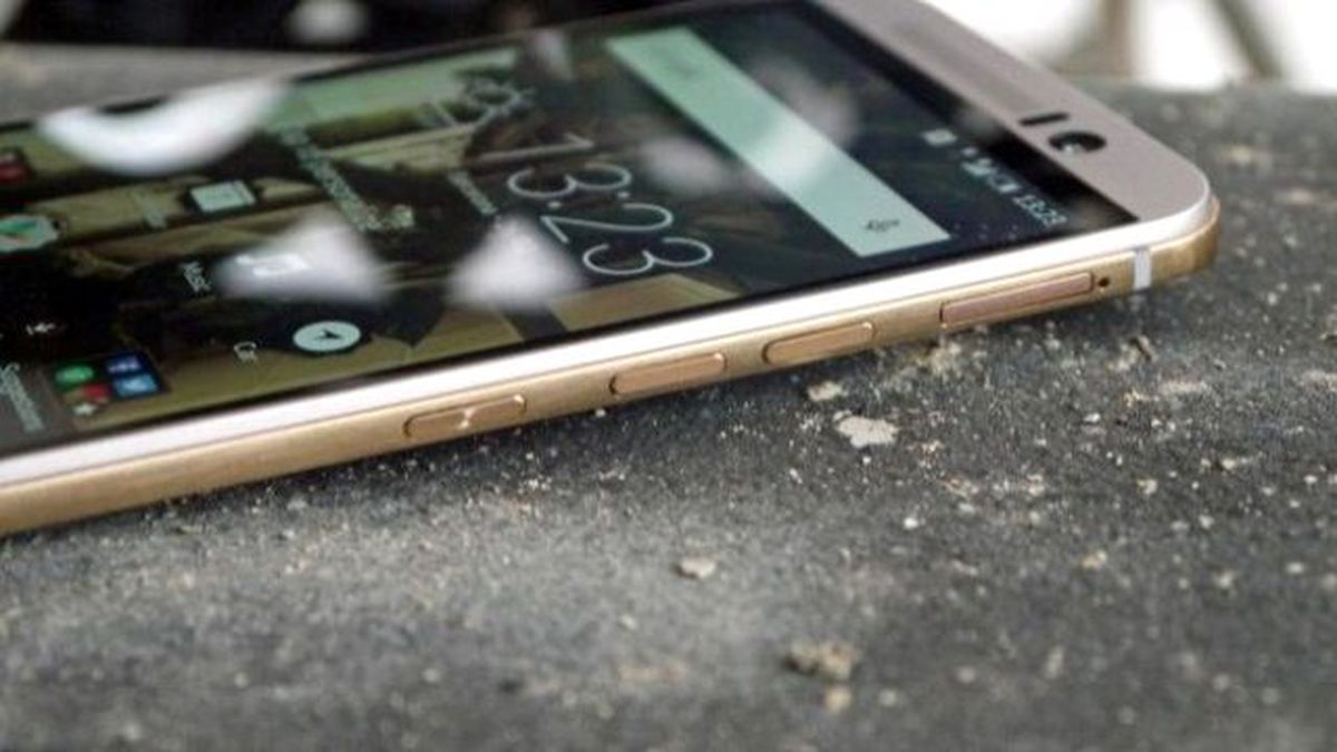 Htc One M9\'u Denedik!