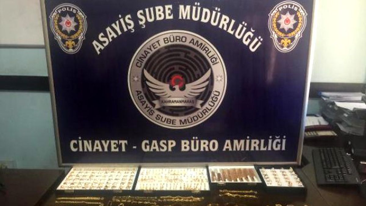 Suriyeli Kuyumcudan 2.5 Kilo Altın Gasp Eden 3 Şüpheli Yakalandı