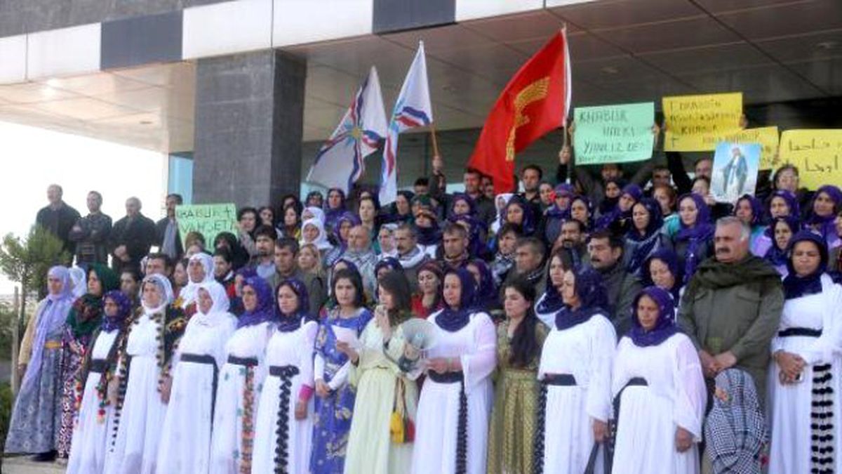 Süryaniler, Işid Saldırılarını Protesto Etti