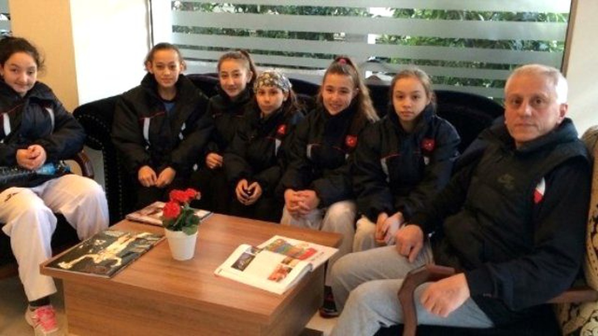 Taekwondonun Altın Kızları Başarıya Doymuyor