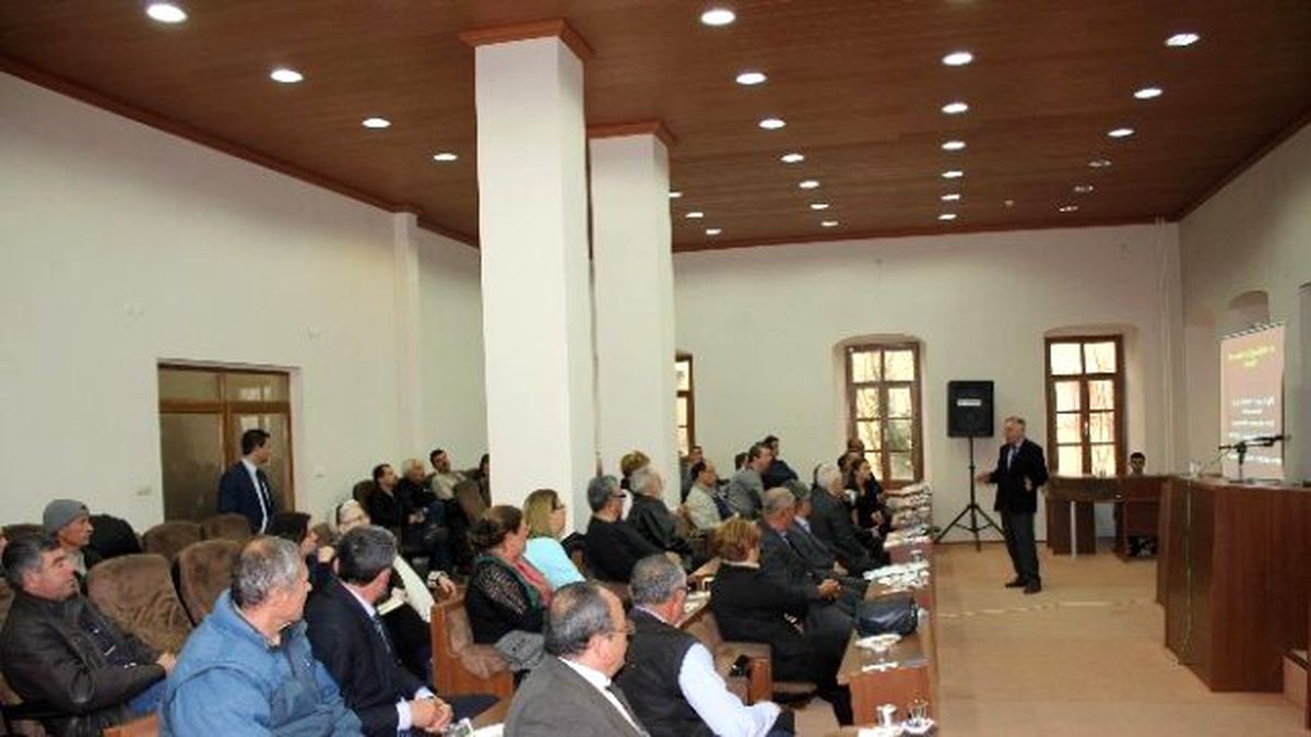 Urla\'da "Tarımsal Kooperatifçilik" Toplantısı Yapıldı