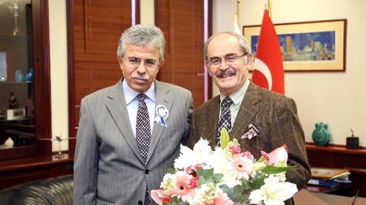 Vergi Dairesi Başkanı Özbakır\'dan Büyükerşen\'e Ziyaret
