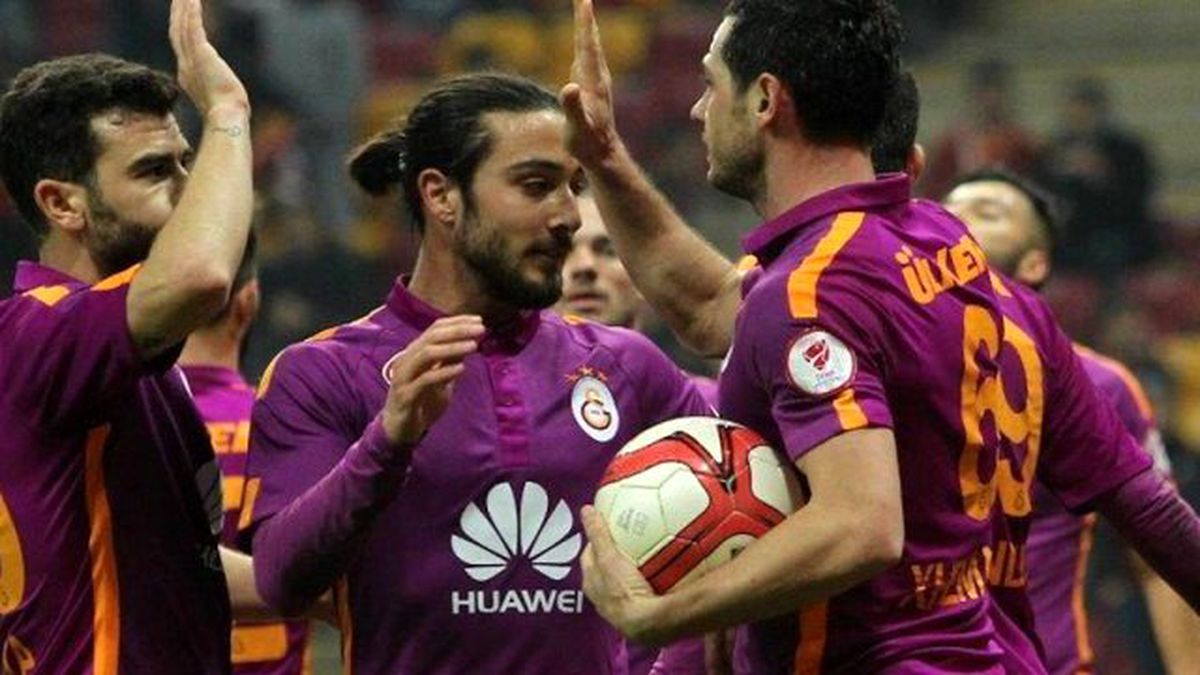 Aslan Derbi Öncesi Kupada Kükredi! 4-0