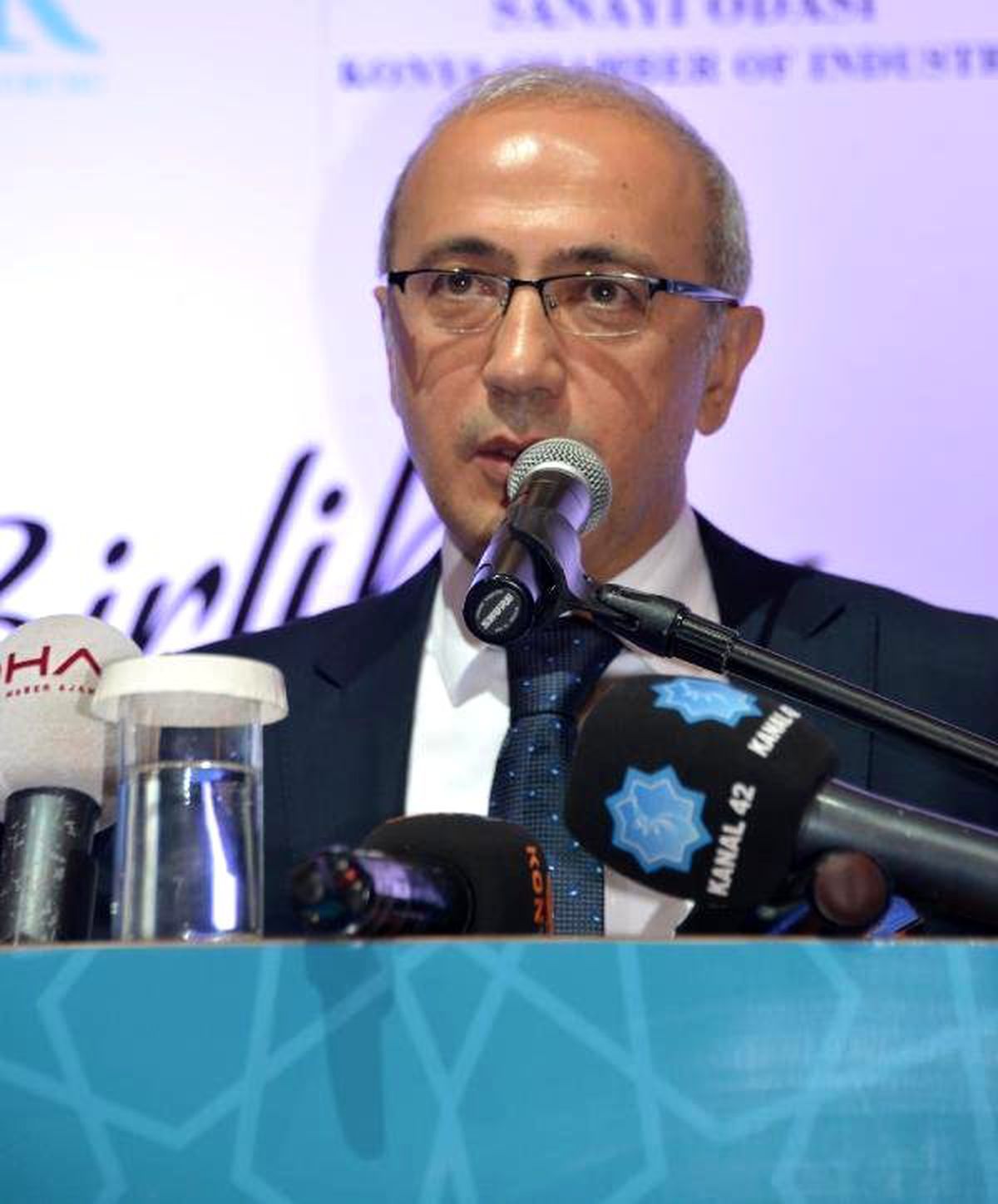 Bakan Elvan: Hdp ve CHP ile Türkiye İleriye Gidemez