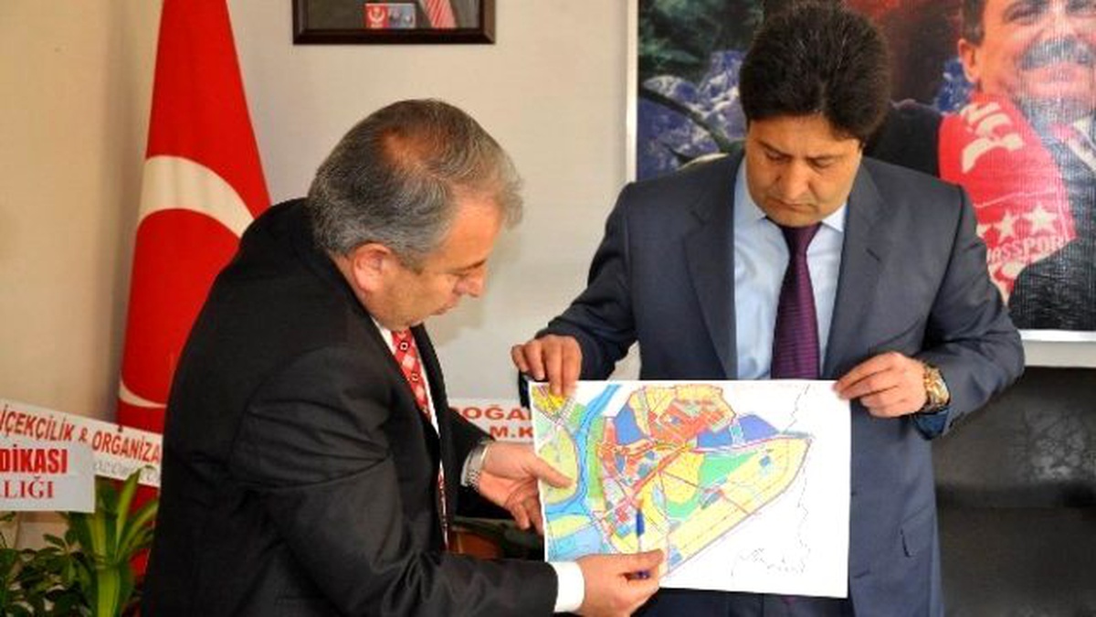 BBP\'li Meclis Üyeleri İmar Revizyon Planına Tepki Gösterdi