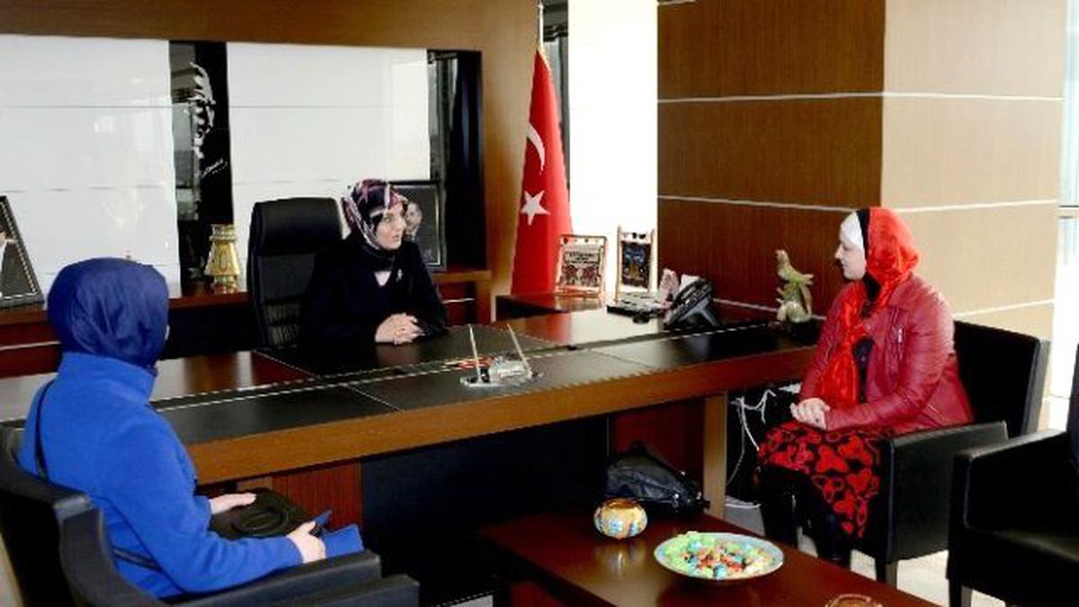 Boşnak Başkandan Toru\'ya Ziyaret